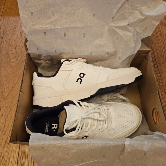 On Men's THE ROGER Clubhouse Shoes (White/Midnight) - Picture 3 of 4